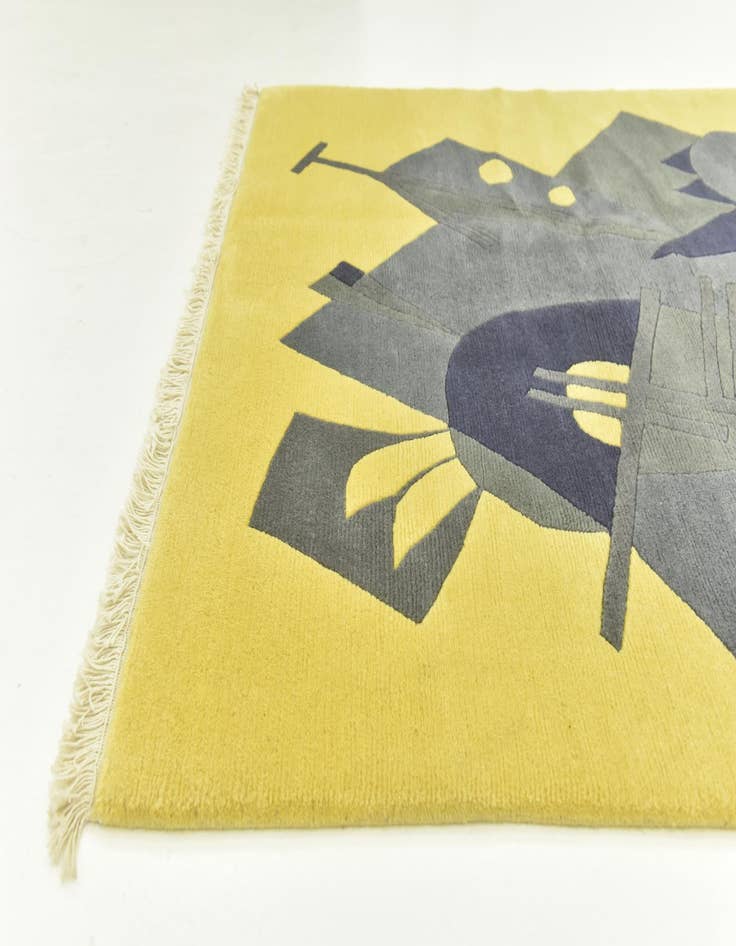 Detail image of  4' 8 x 6' 8  Hand Knotted Nepal Wool Rug