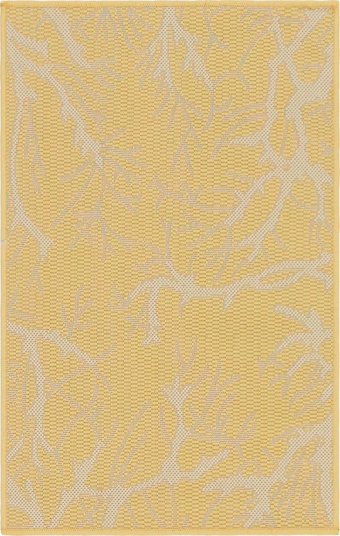  2' x 3'  Washable Botanical Indoor / Outdoor Rug