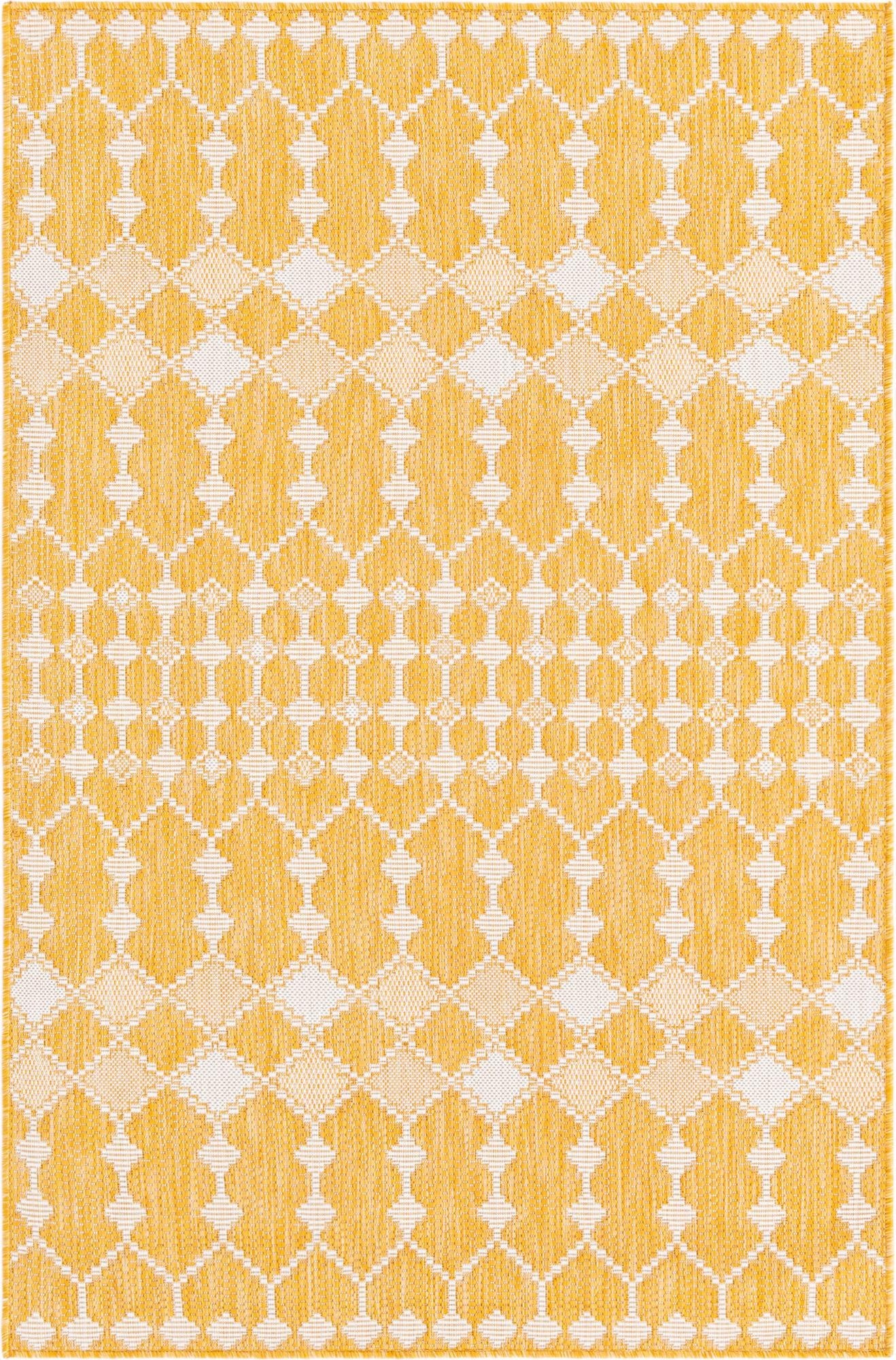  4' x 6'  Washable Lattice Indoor / Outdoor Rug