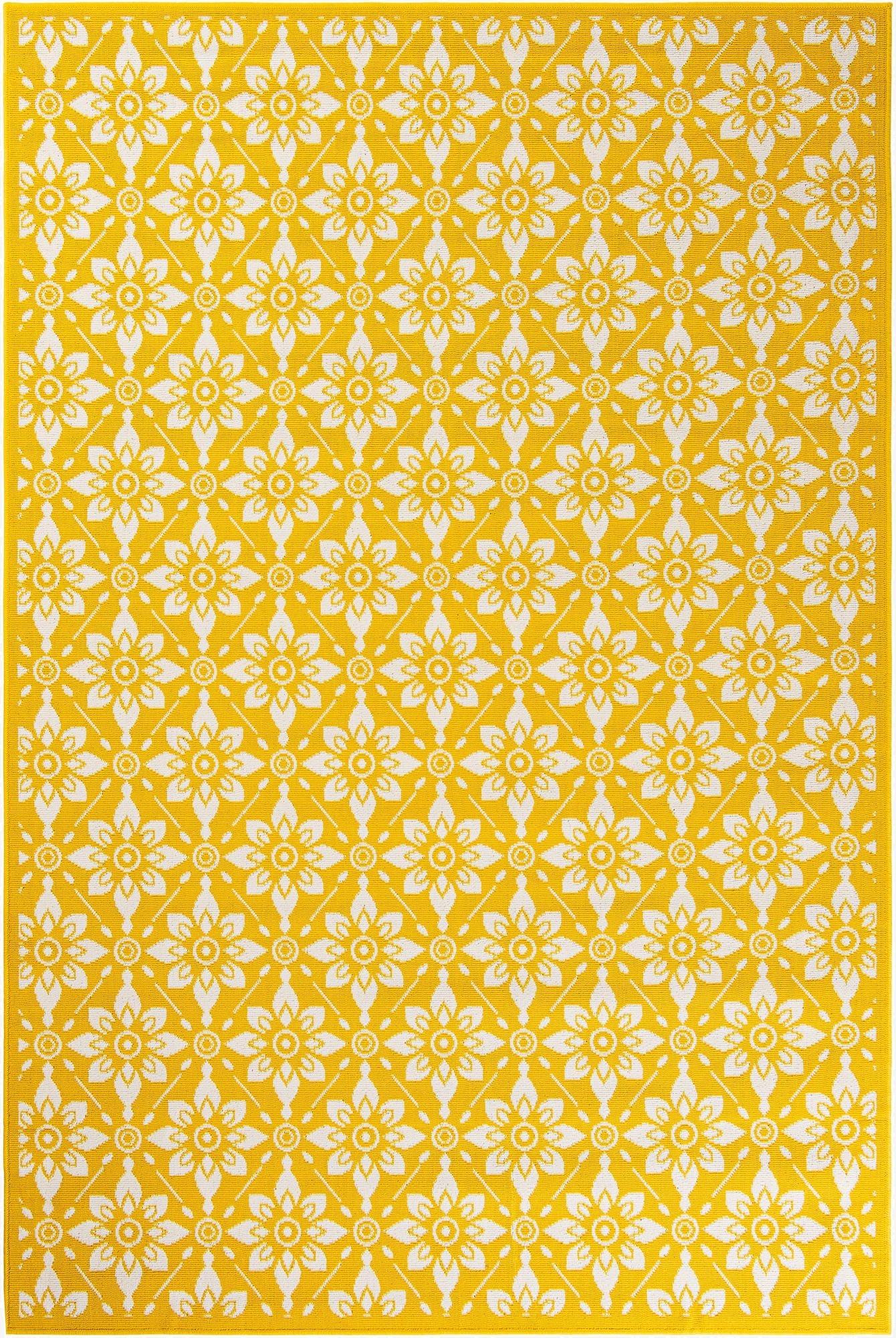  6' x 9'  Washable Lattice Indoor / Outdoor Rug