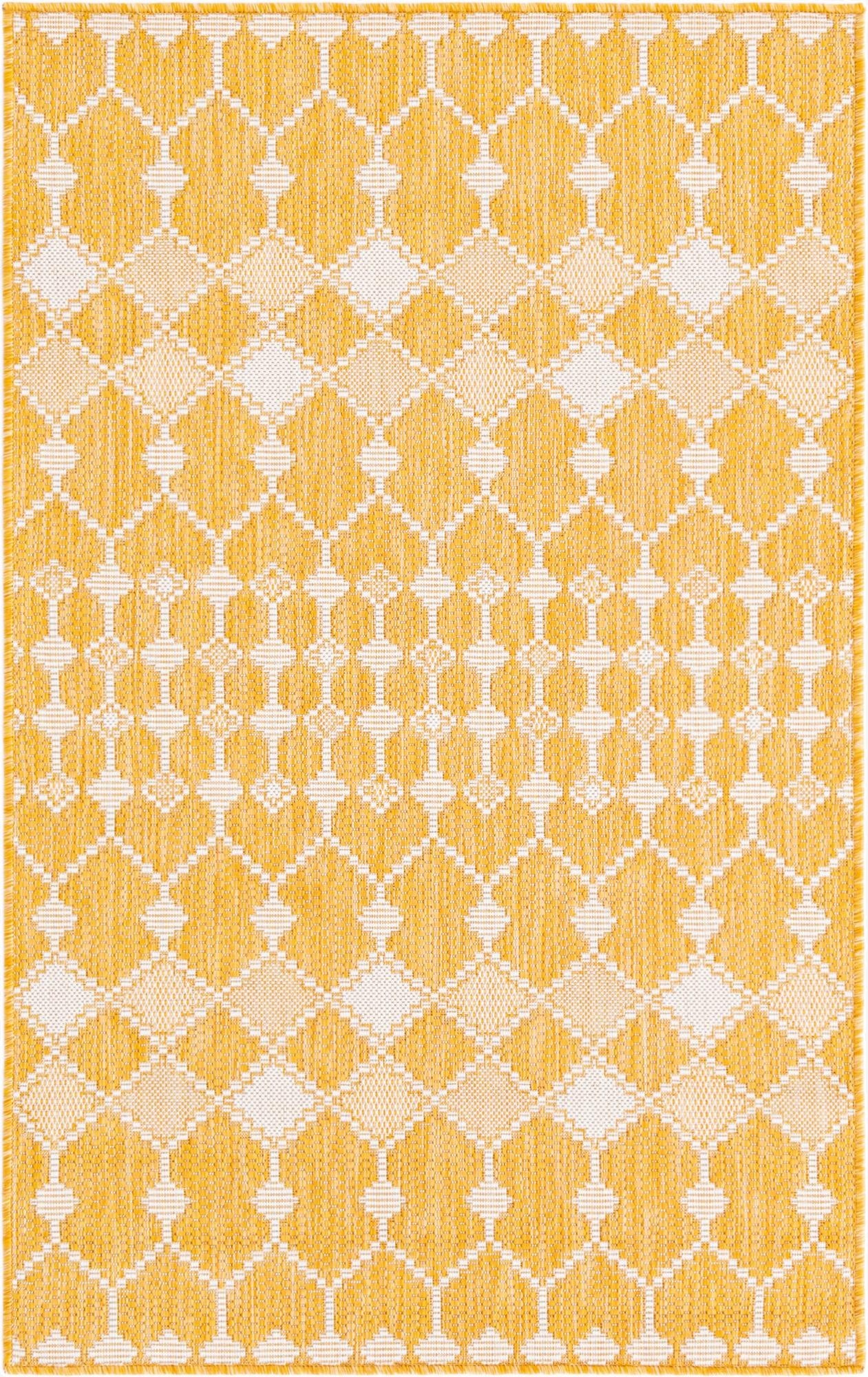  3' x 5' 3  Washable Lattice Indoor / Outdoor Rug