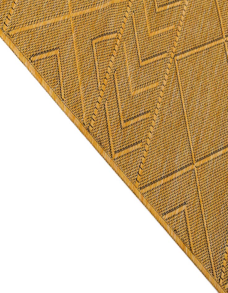 Detail image of  5' x 7' 10  Washable Modern Indoor / Outdoor Rug