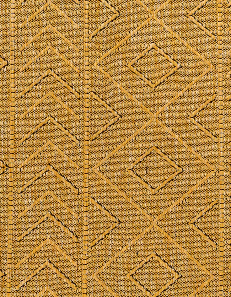 Detail image of  5' x 7' 10  Washable Modern Indoor / Outdoor Rug
