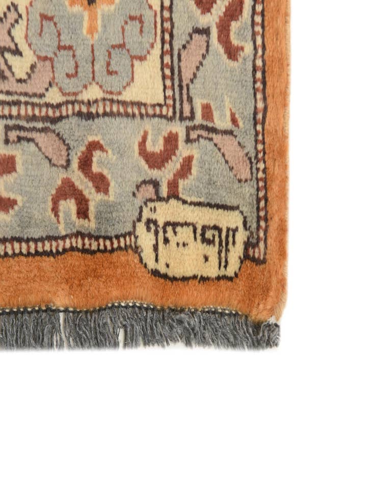 Detail image of  4' 3 x 5' 9  Hand Knotted Peshawar Ziegler Rug