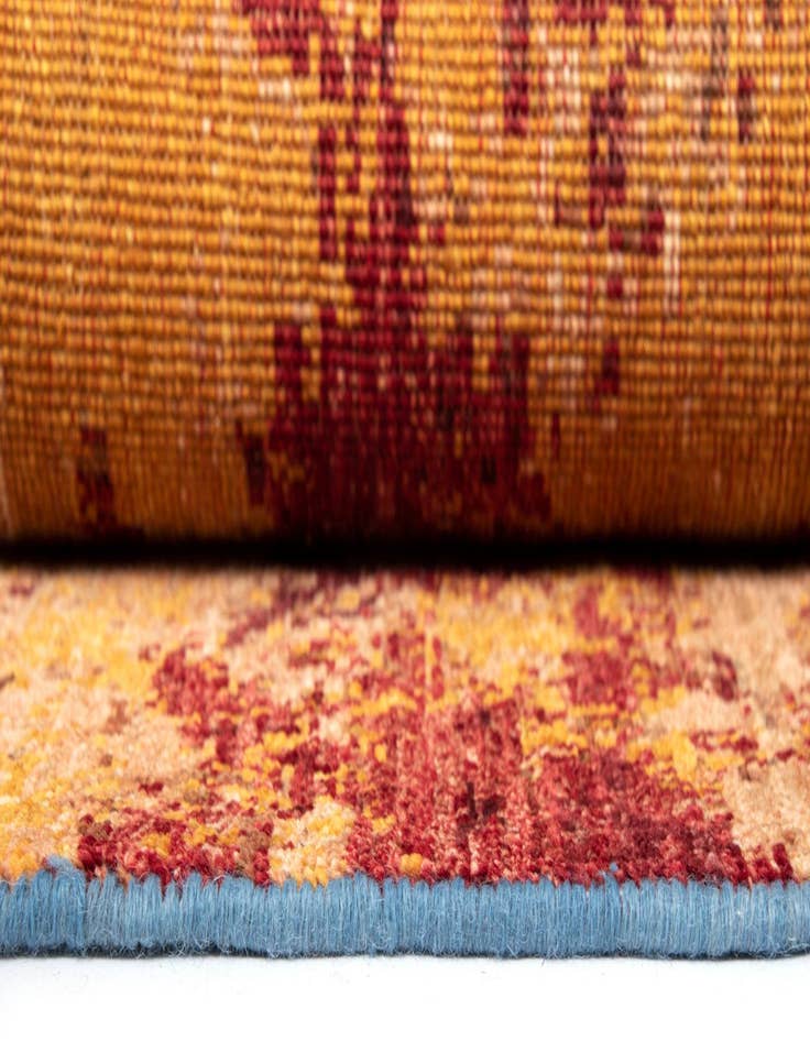 Detail image of  6' 8 x 9' 9 Rubin Wool Rug