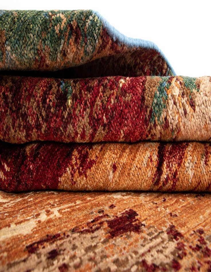 Detail image of  5' 2 x 6' 5 Rubin Wool Rug