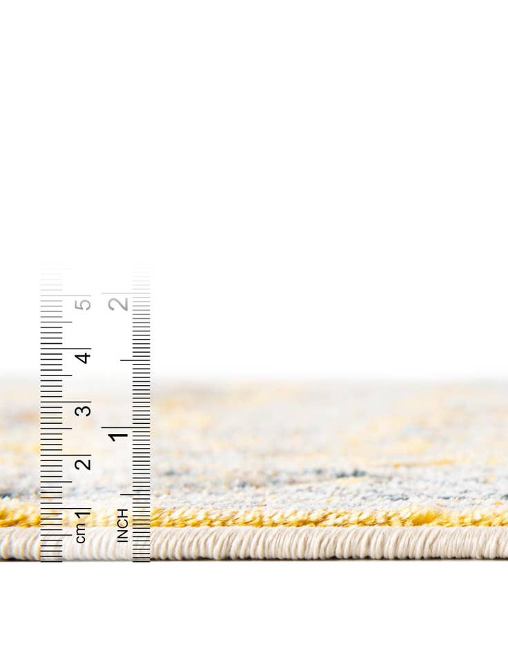 Detail image of  8' x 11' Santiago Rug