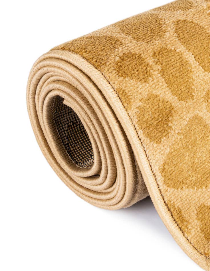 Detail image of  3' 3 x 5' 3 Savannah Rug