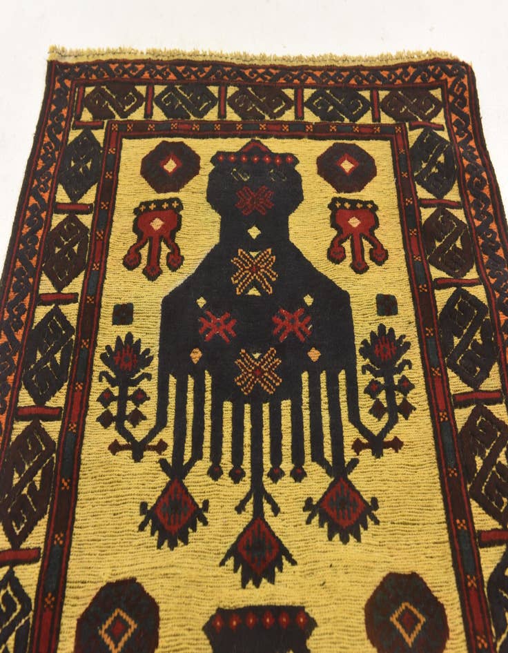 Detail image of  2' 8 x 4' 7  Hand Knotted Sumak Wool Rug