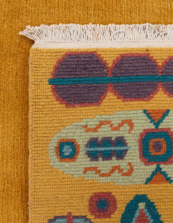 Detail image of  5' 7 x 7' 10  Hand Knotted Tibet Wool Rug