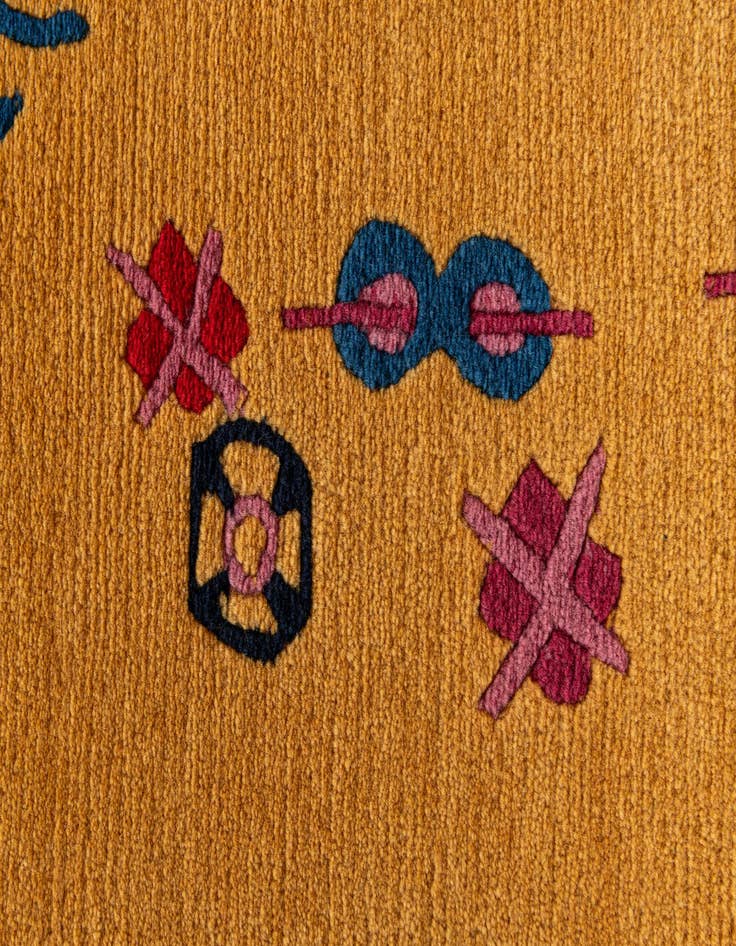Detail image of  5' 8 x 8' 4  Hand Knotted Tibet Wool Rug