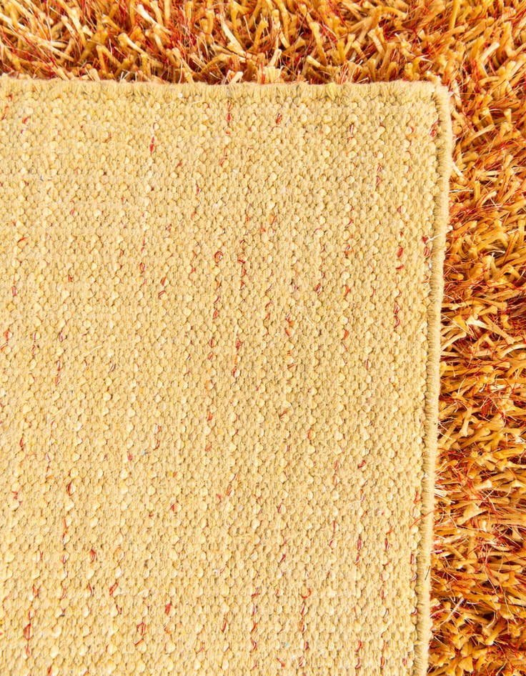 Detail image of 5' 6 x 7' 10 Hand Knotted Two-Tone Shag Rug