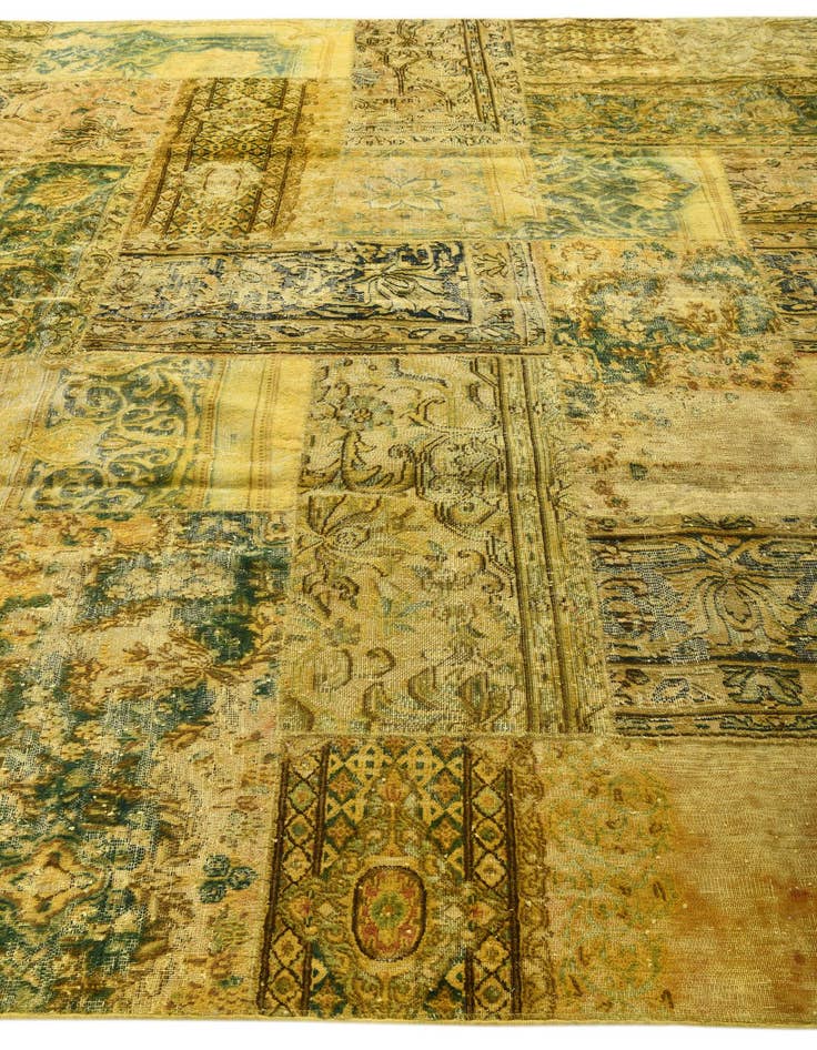 Detail image of  9' 2 x 10' 8  Hand Knotted Ultra Vintage Persian Wool Rug