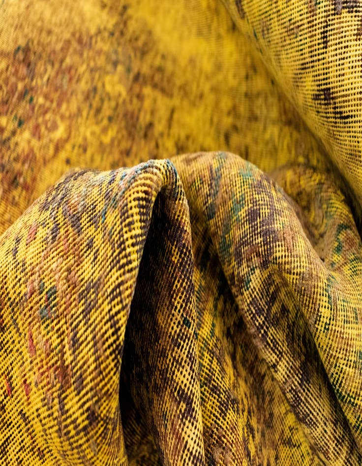 Detail image of  9' 7 x 12' 4 Vintage Royal Wool Rug