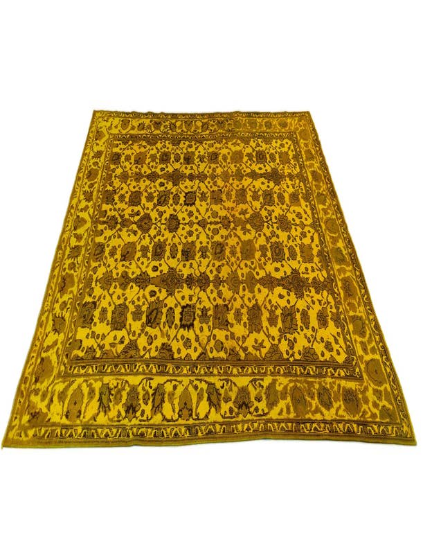 Detail image of  9' 11 x 12' 4 Vintage Royal Wool Rug