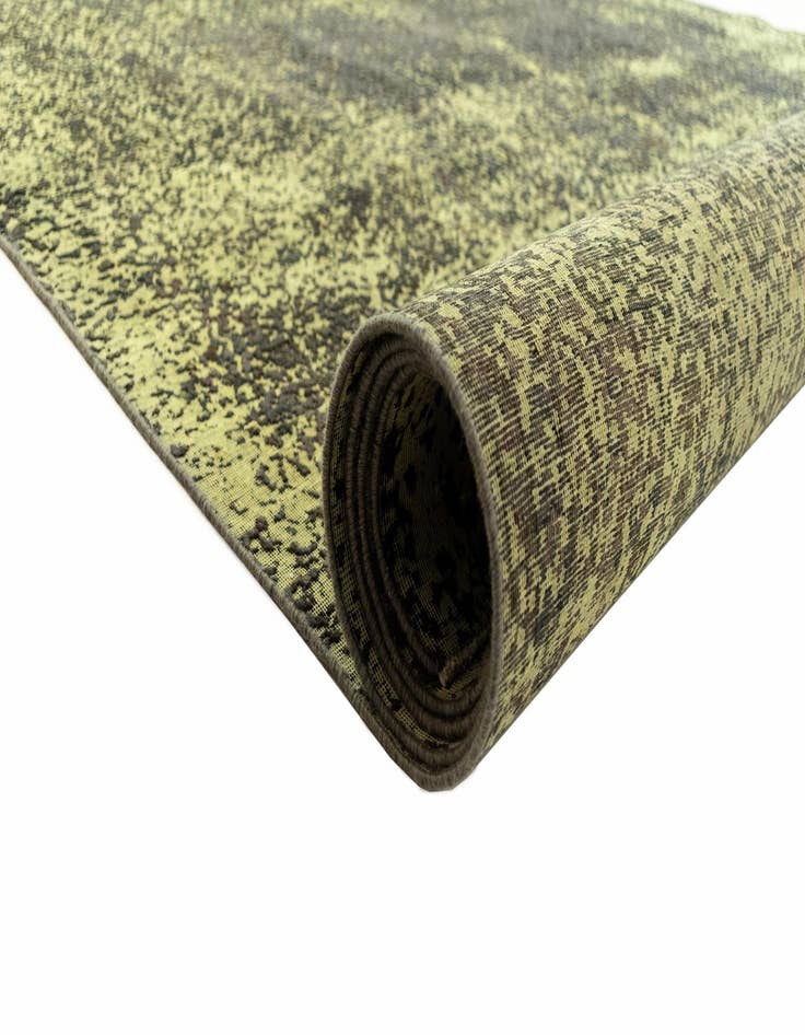 Detail image of  7' 11 x 11' 2 Vintage Royal Wool Rug