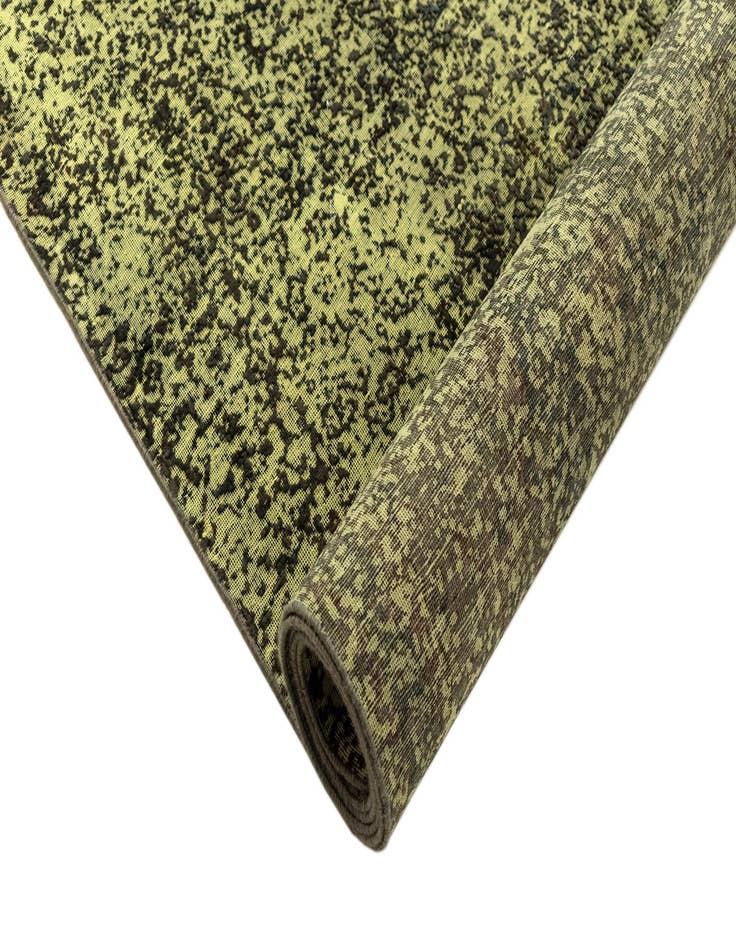 Detail image of  7' 11 x 11' 2 Vintage Royal Wool Rug