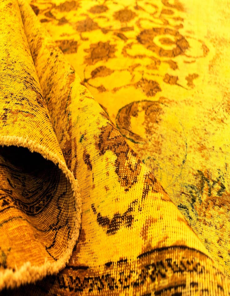 Detail image of  7' 1 x 11' 5 Vintage Royal Wool Rug