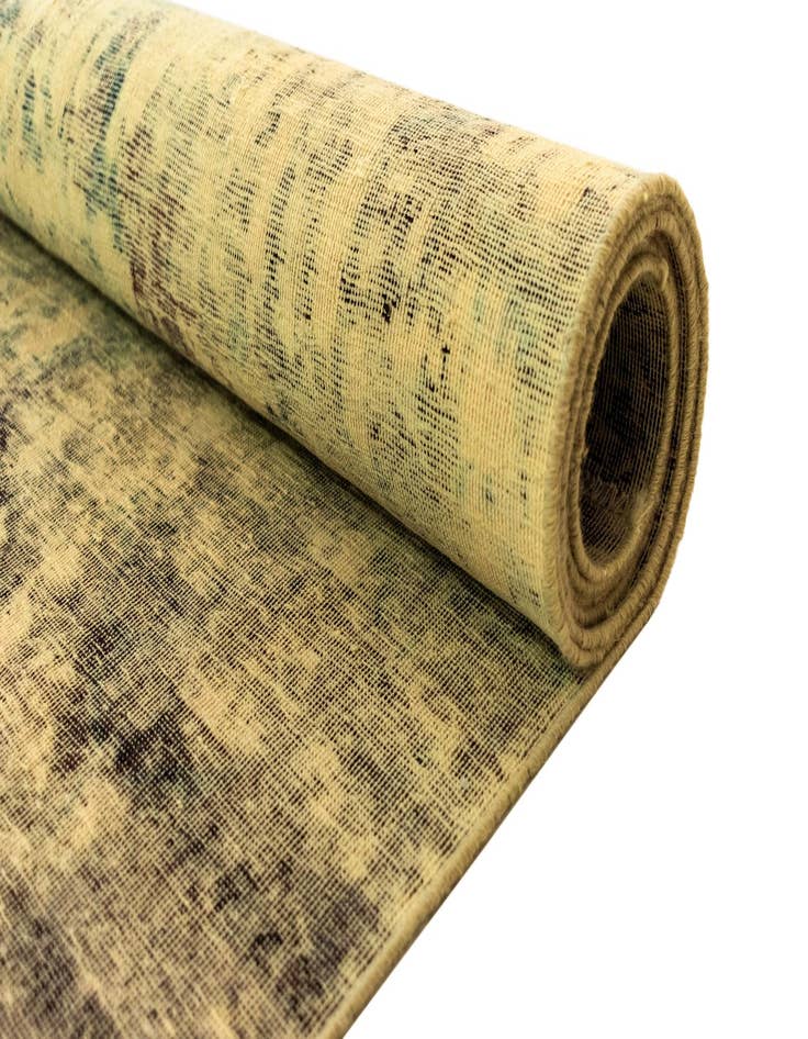 Detail image of  6' 11 x 10' 11 Vintage Royal Wool Rug