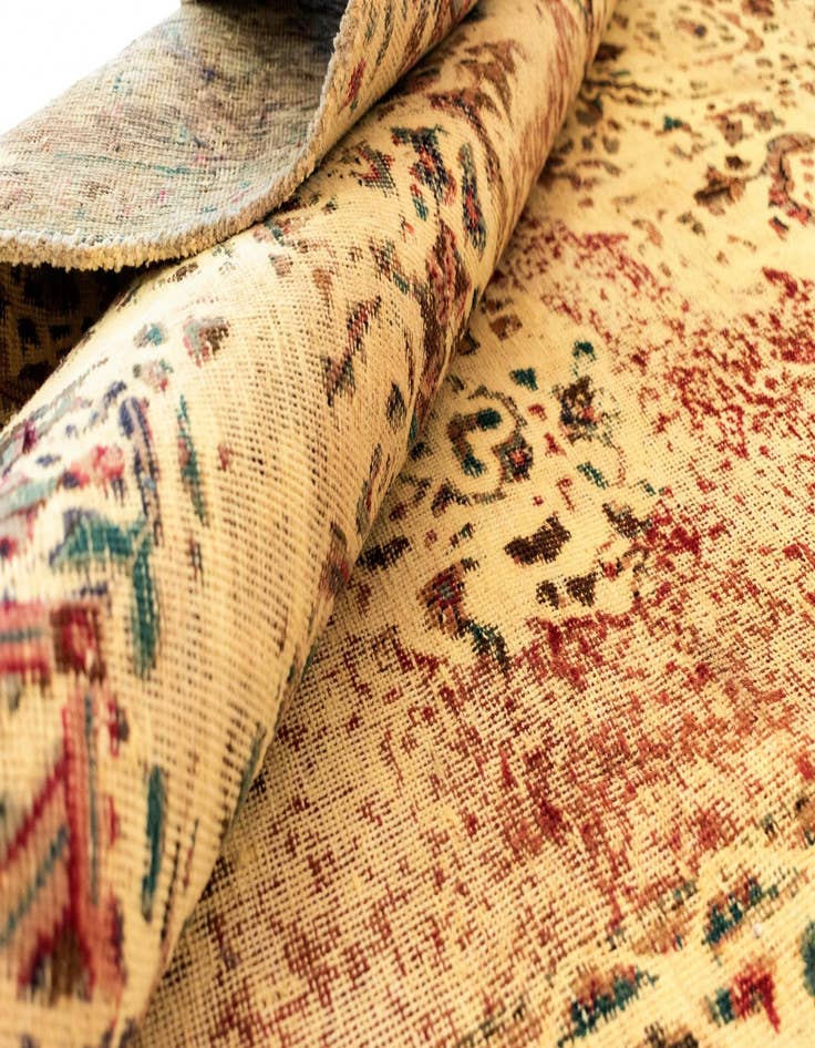 Detail image of  7' x 9' 7 Vintage Royal Wool Rug