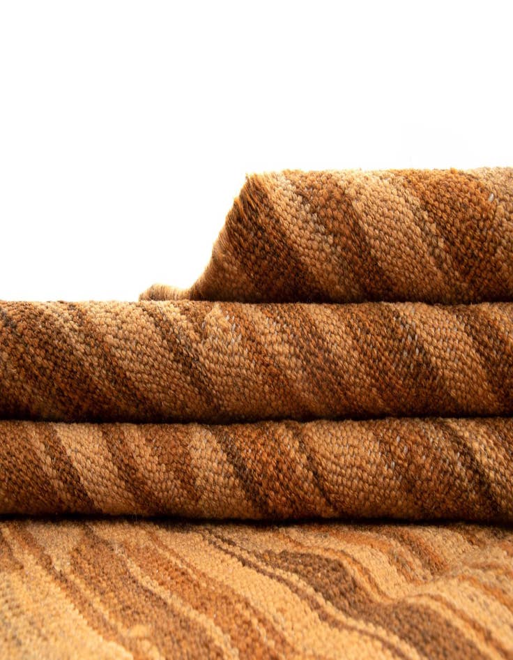 Detail image of  7' 8 x 10' Zagros Kilim Rug