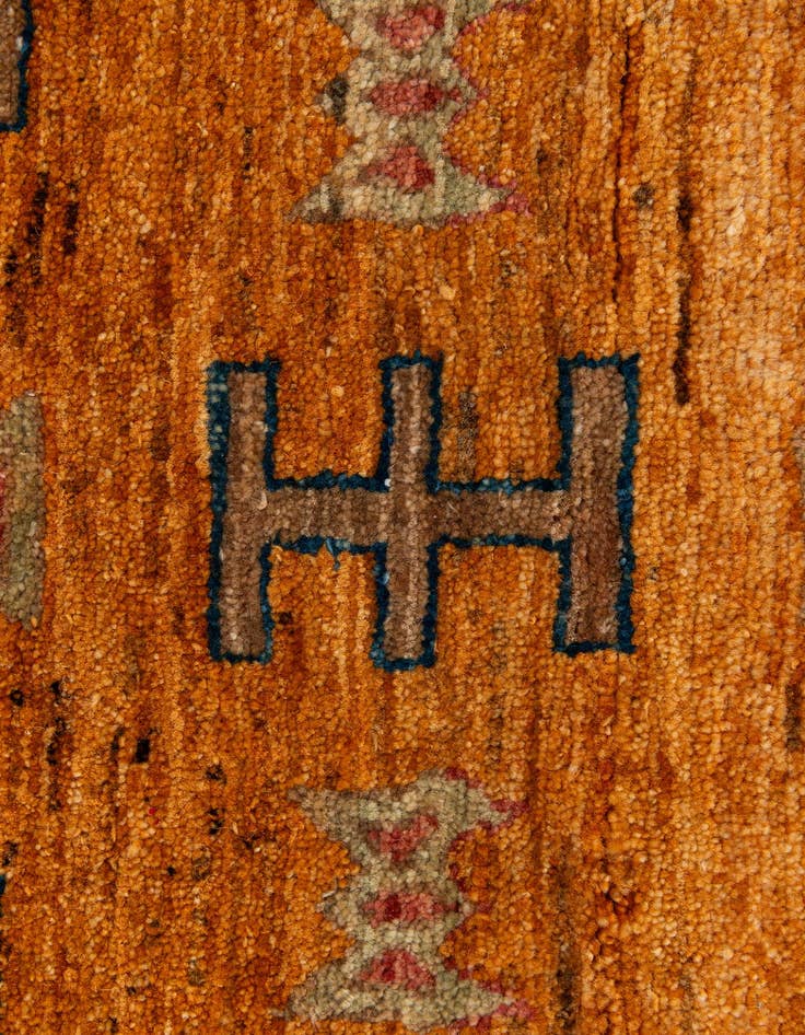 Detail image of  3' 2 x 5' 7  Hand Knotted Ziegler Wool Rug