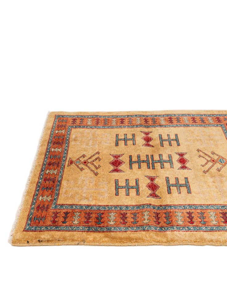 Detail image of  3' 5 x 5' 6  Hand Knotted Ziegler Wool Rug