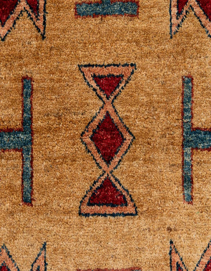 Detail image of  3' 5 x 4' 10  Hand Knotted Ziegler Wool Rug