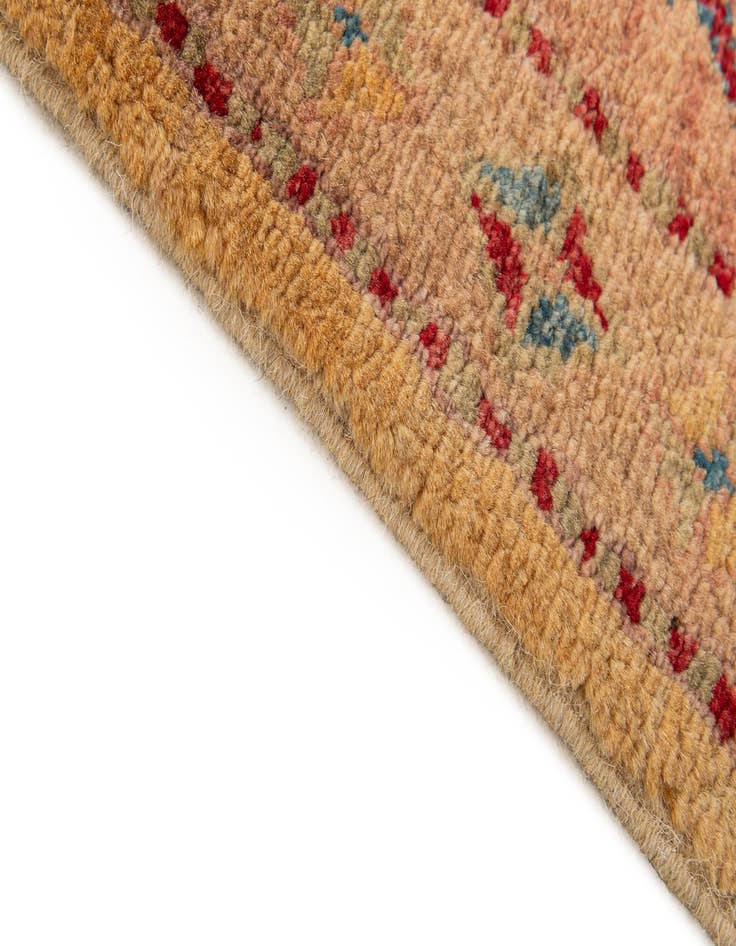 Detail image of  5' 1 x 7' 4  Hand Knotted Ziegler Wool Rug