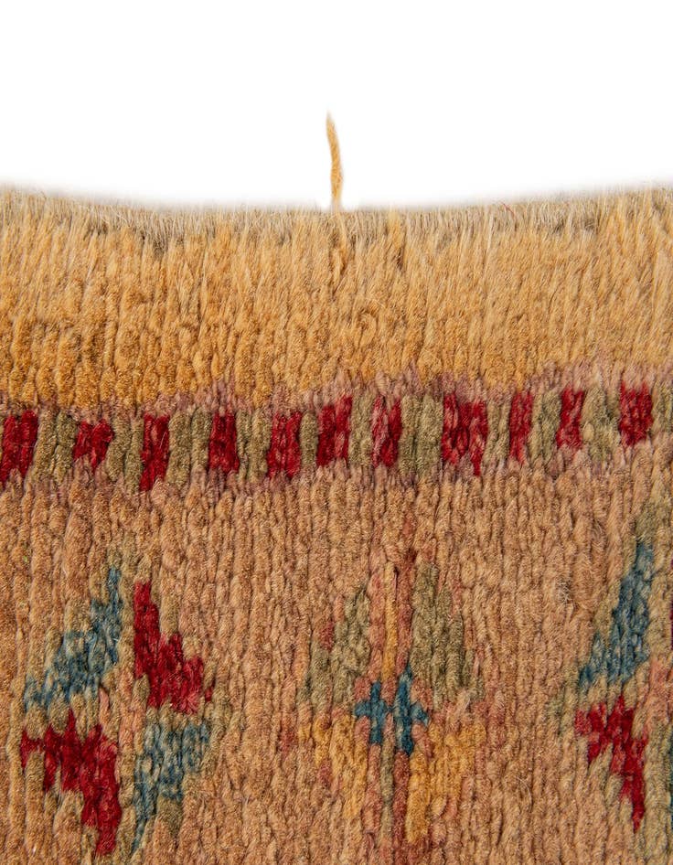 Detail image of  5' 1 x 7' 4  Hand Knotted Ziegler Wool Rug