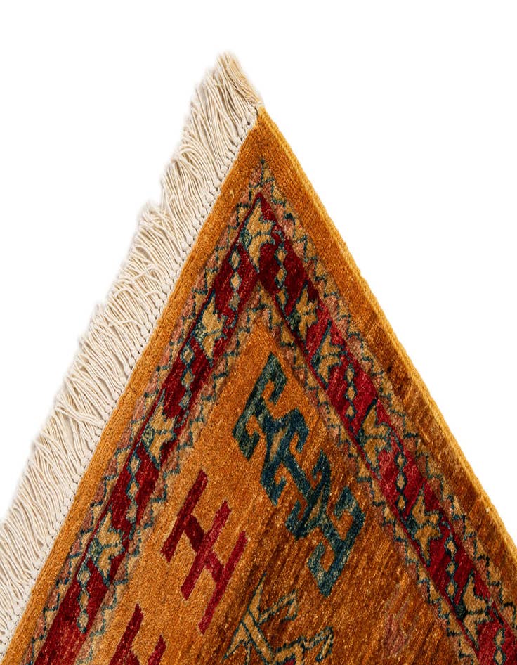 Detail image of  2' 5 x 3'  Hand Knotted Ziegler Wool Rug