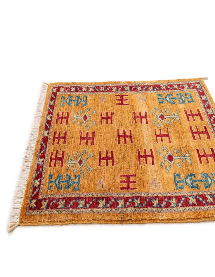 Detail image of  2' 6 x 3' 6  Hand Knotted Ziegler Wool Rug