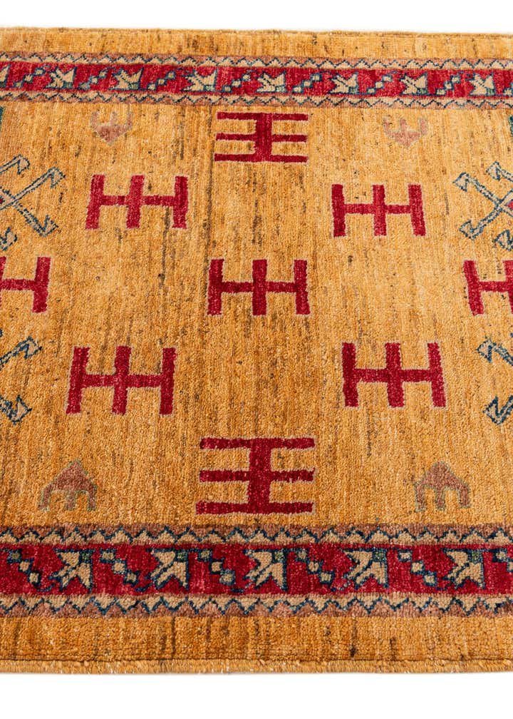 Detail image of rug