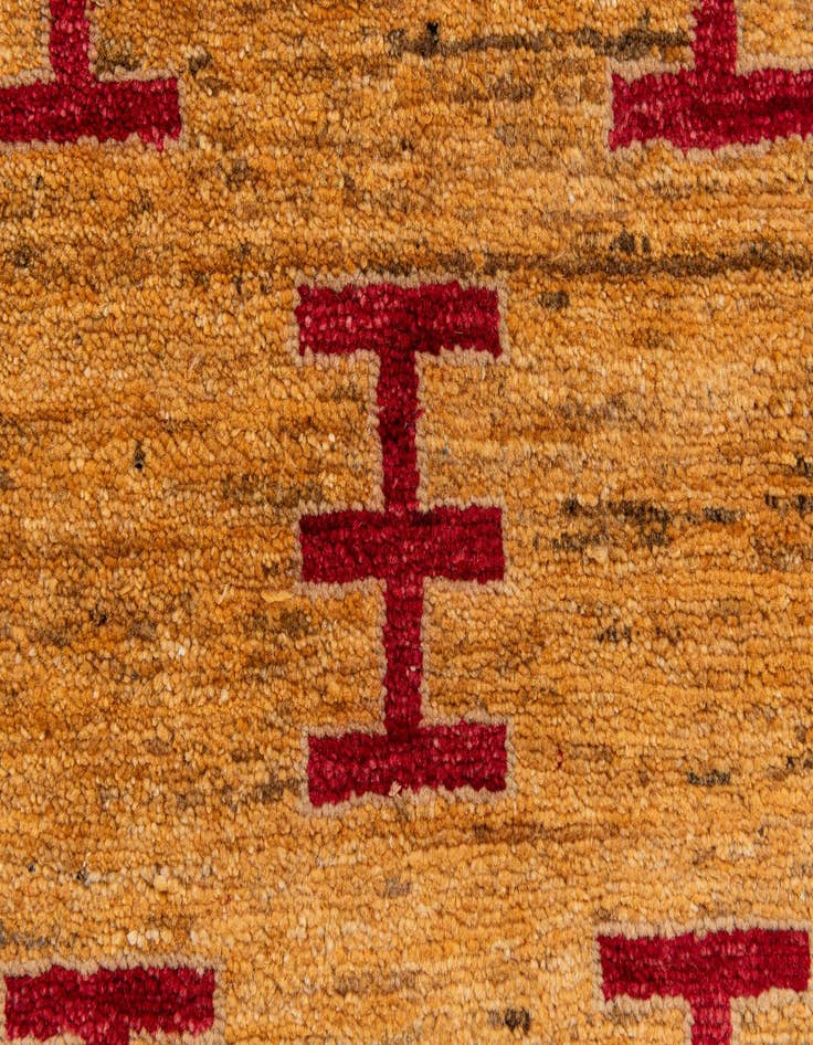 Detail image of  2' 8 x 4' 2  Hand Knotted Ziegler Wool Rug