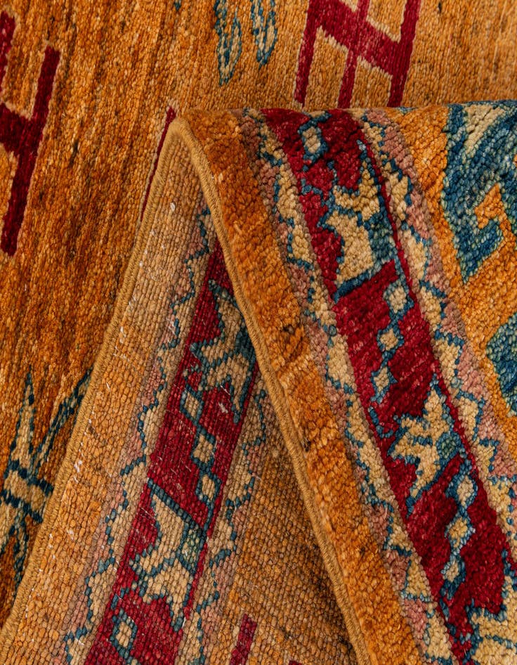 Detail image of  2' 8 x 3' 6  Hand Knotted Ziegler Wool Rug
