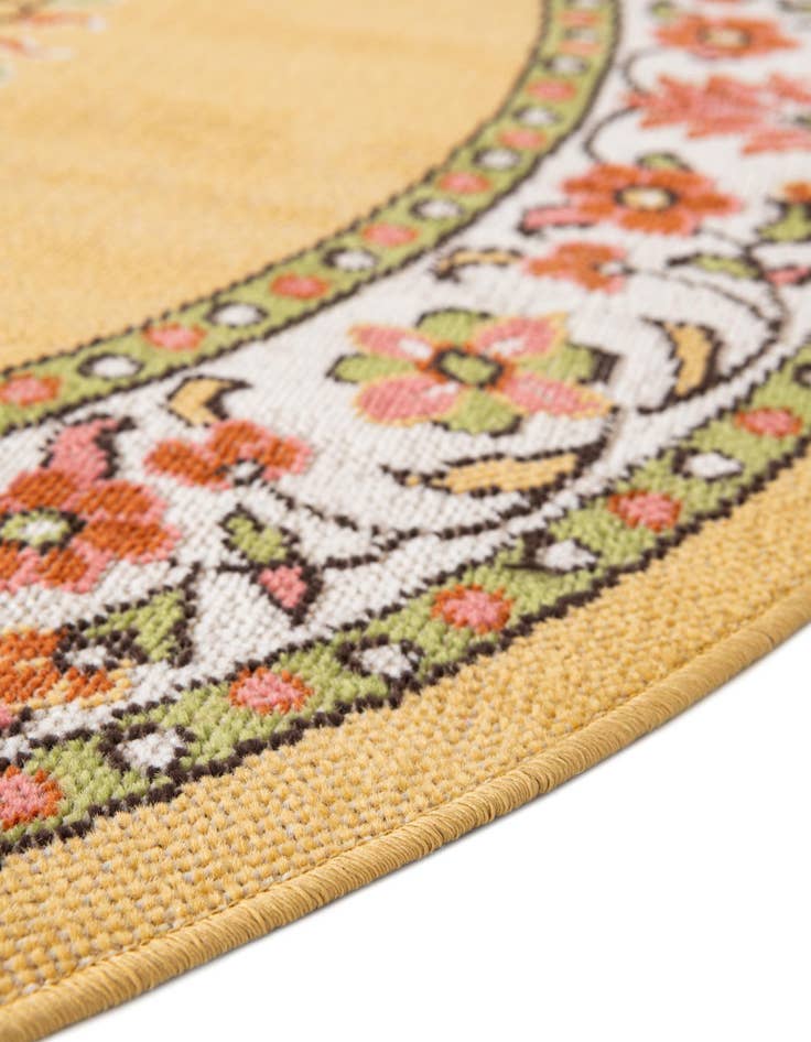 Detail image of  5' 3 x 5' 3 Lucerne Round Rug
