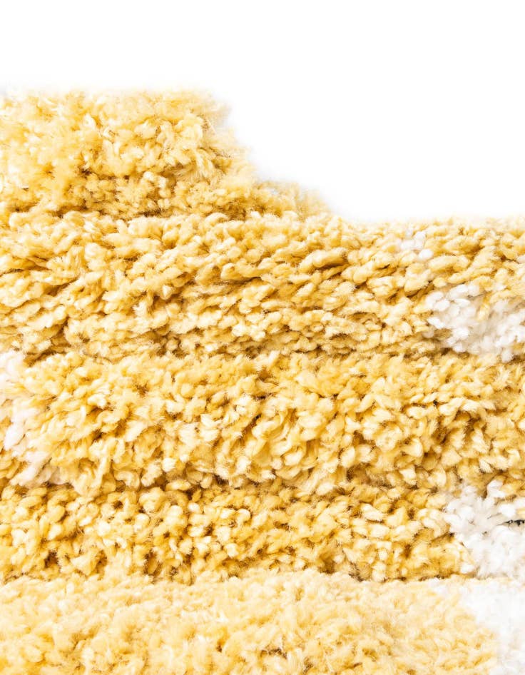 Detail image of  5' x 5' Moroccan Shag Round Rug