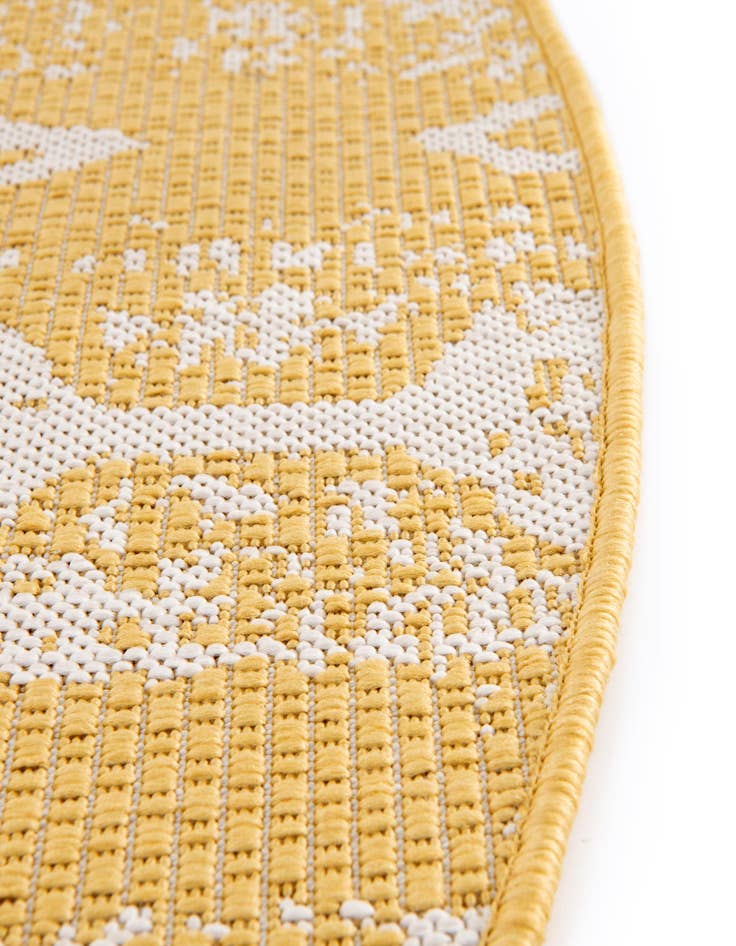 Detail image of  4' x 4'  Washable Bohemian Indoor / Outdoor Round Rug