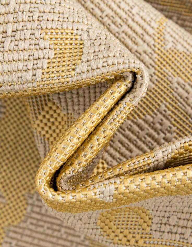 Detail image of  6' x 6'  Washable Botanical Indoor / Outdoor Round Rug