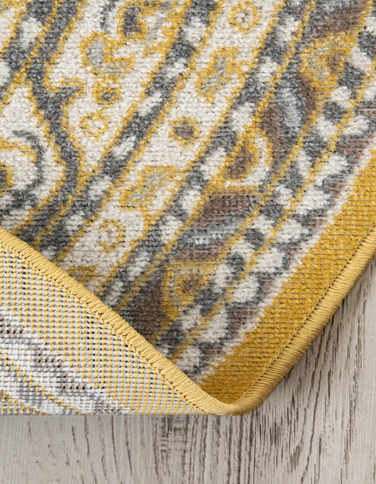 Detail image of  3' 7 x 3' 7 SoHo Round Rug