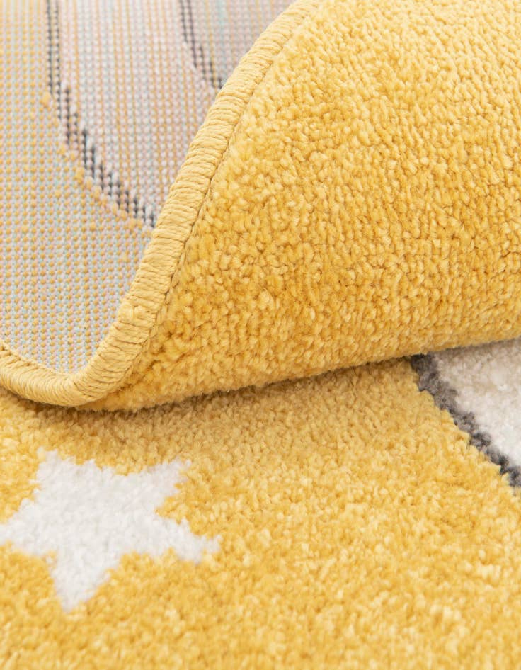 Detail image of  3' 3 x 3' 3 Bear Whimsy Kids Round Rug