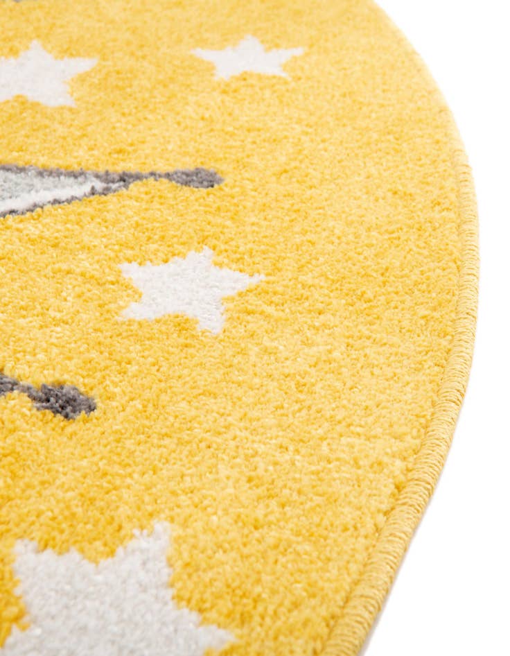 Detail image of  3' 3 x 3' 3 Bear Whimsy Kids Round Rug