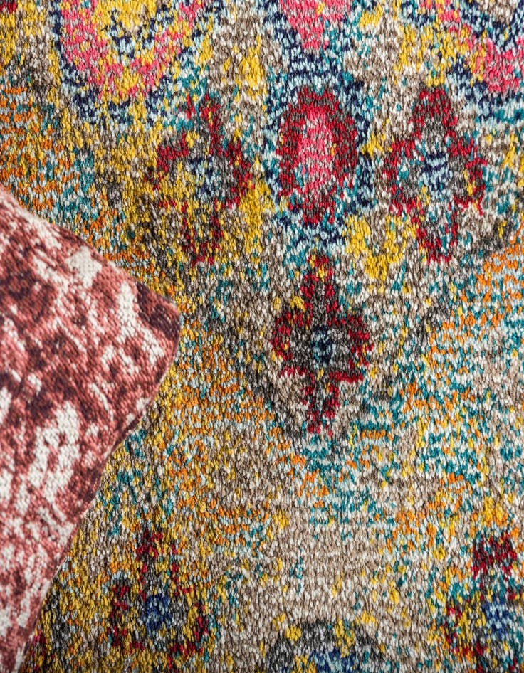 Detail image of 2' 7 x 10' Washable Carnevale Runner Rug