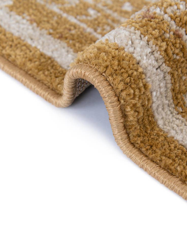 Detail image of  2' 7 x 10' Eden Runner Rug