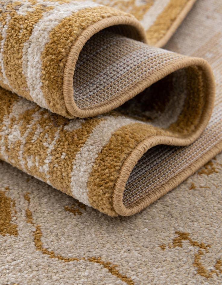 Detail image of  2' 7 x 10' Eden Runner Rug