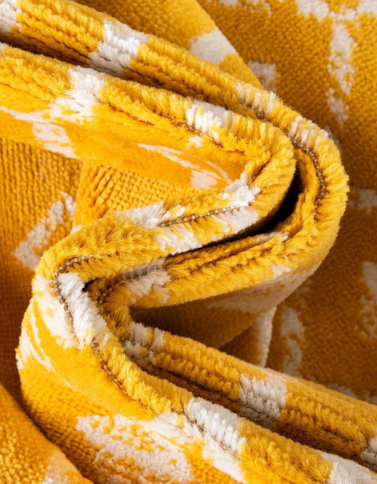 Detail image of  2' 6 x 8' 2 Kasbah Trellis Runner Rug