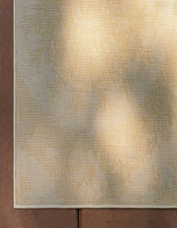 Detail image of  2' 2 x 6'  Washable Botanical Indoor / Outdoor Runner Rug