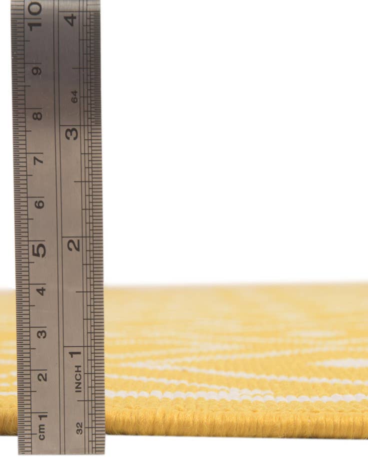 Detail image of  2' x 8'  Washable Lattice Indoor / Outdoor Runner Rug