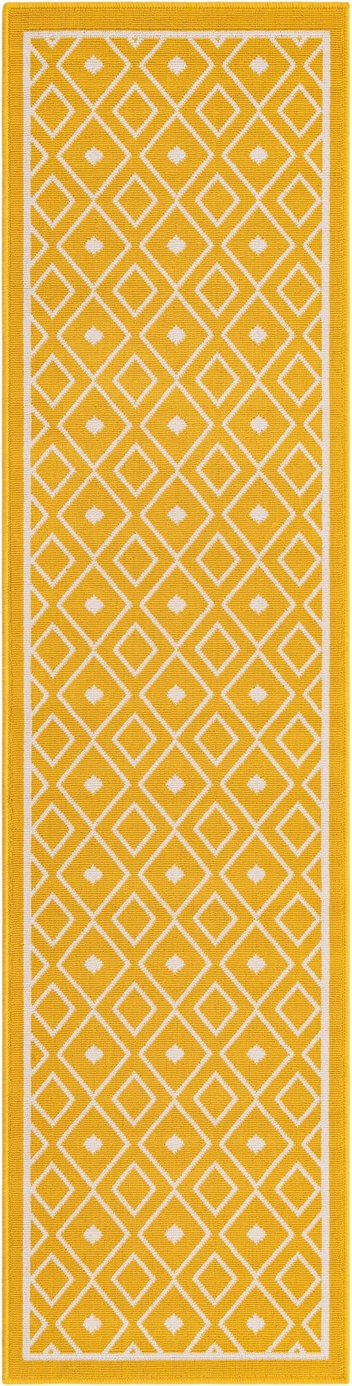  2' x 8'  Washable Lattice Indoor / Outdoor Runner Rug