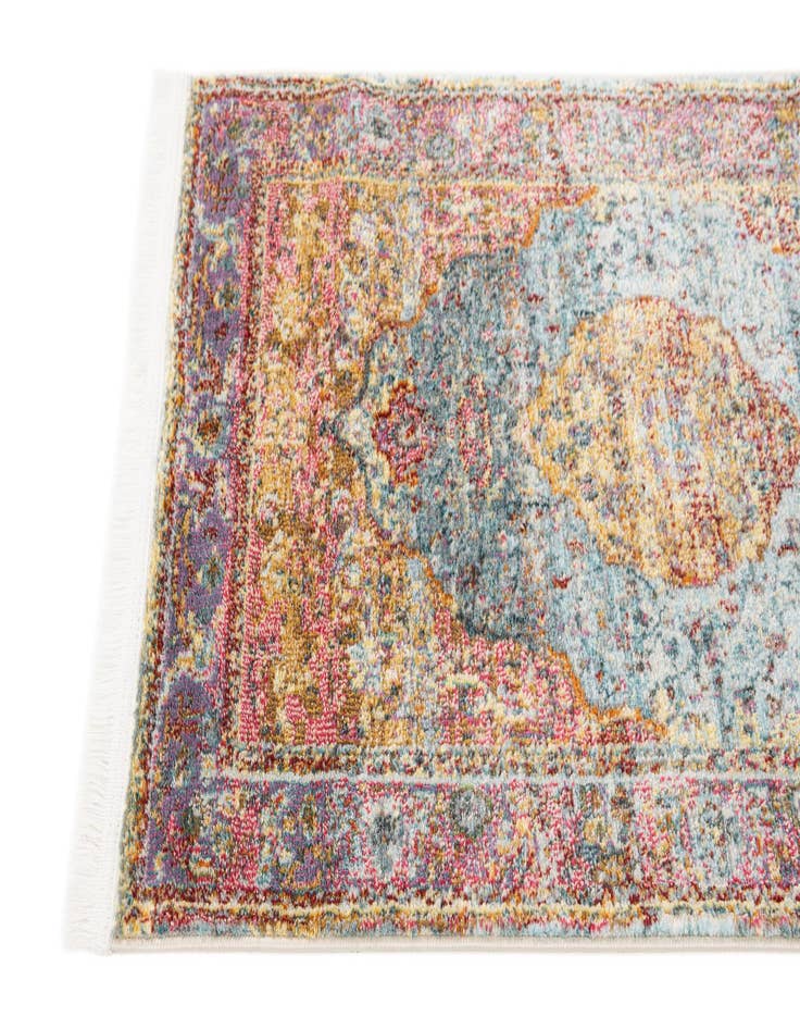Detail image of  2' 5 x 6' 7 Santiago Runner Rug